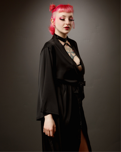 Temptress Robe