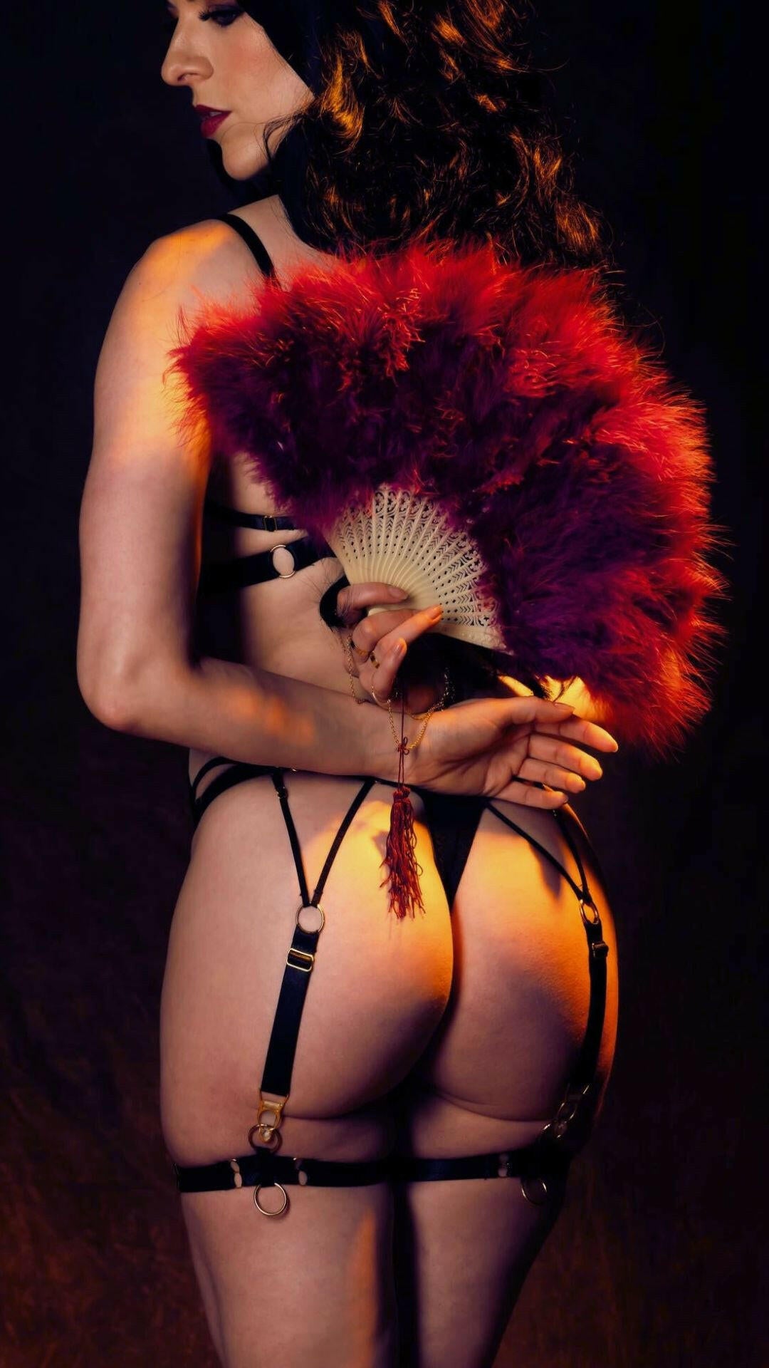 Maria Lingerie by Kinki Couture with vintage style suspenders and burlesque feather fan